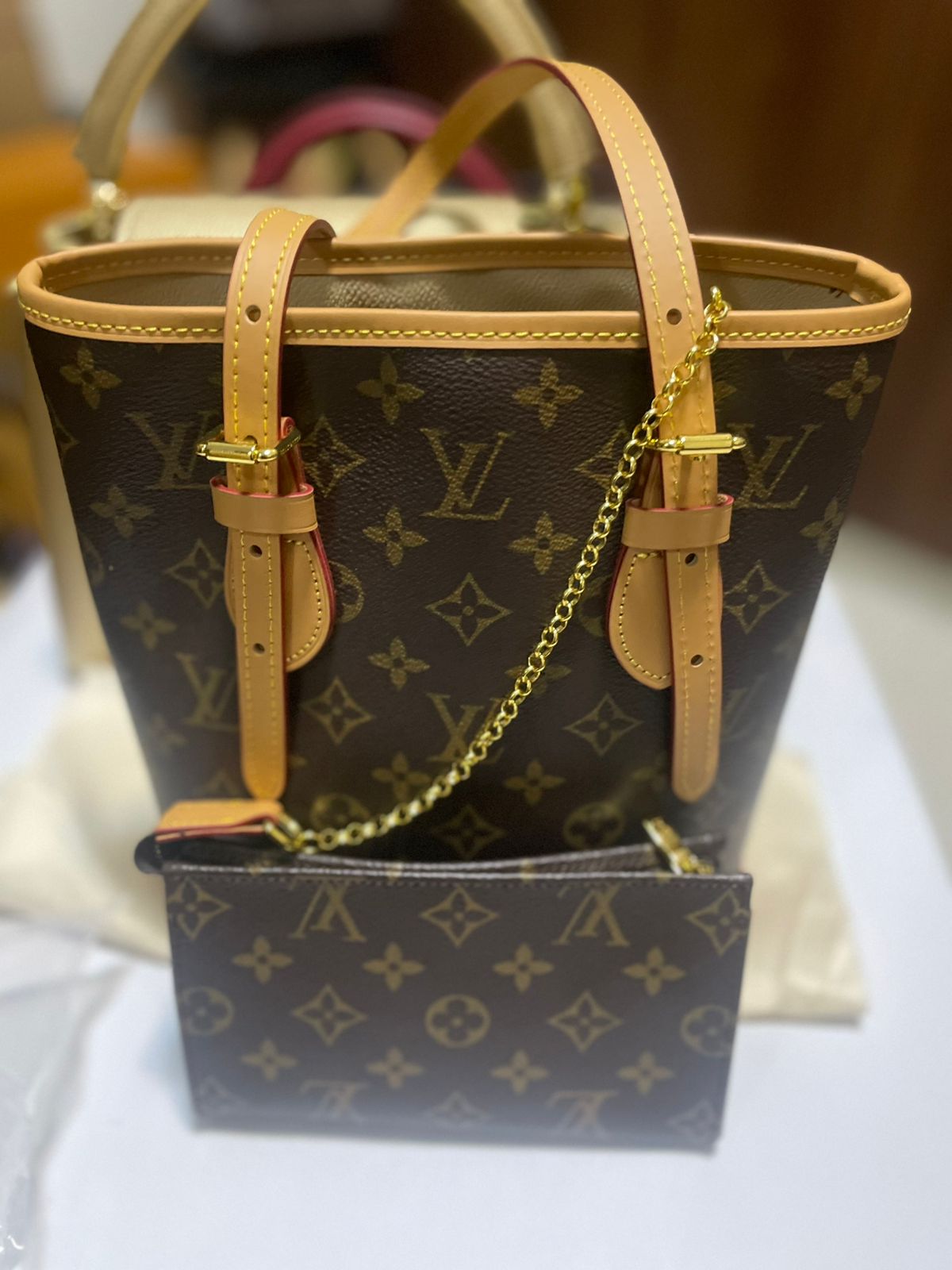 PETIT BUCKET super master real leather