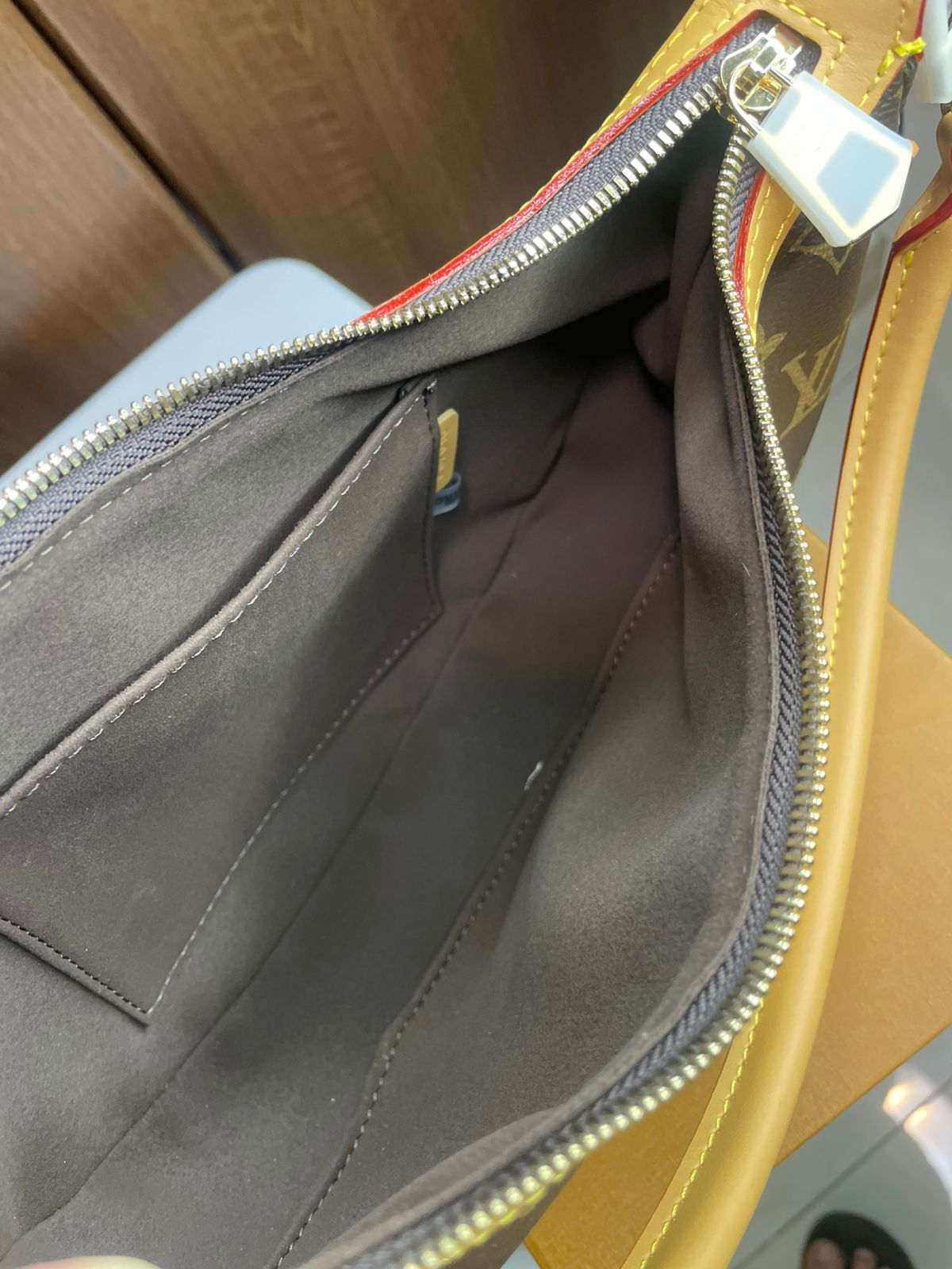 LOOPING BAG medium super master real leather