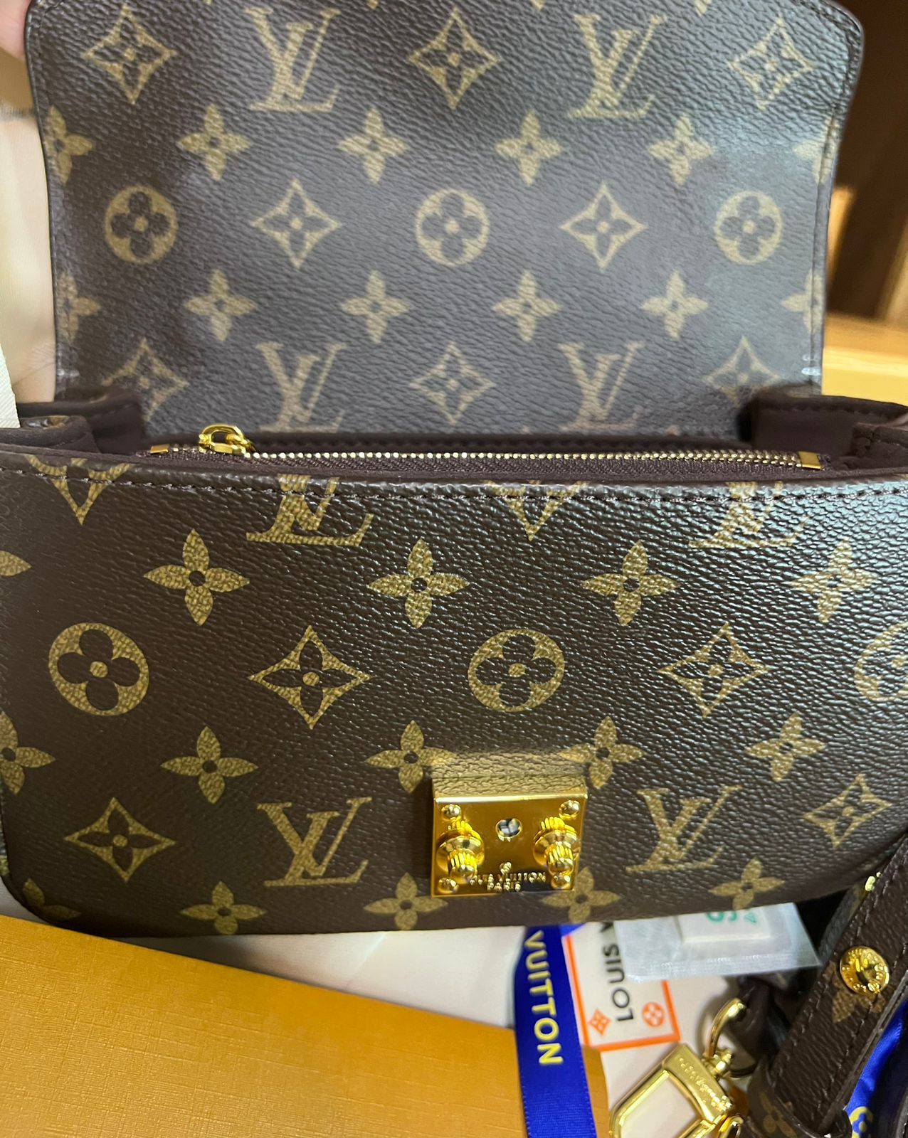LV POCHETTE METIS EAST WEST MINI super master real leather