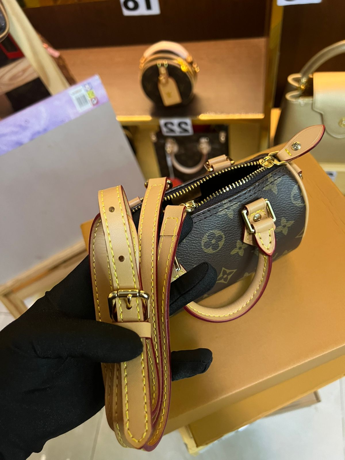 SPEEDY NANU 16CM super master real leather